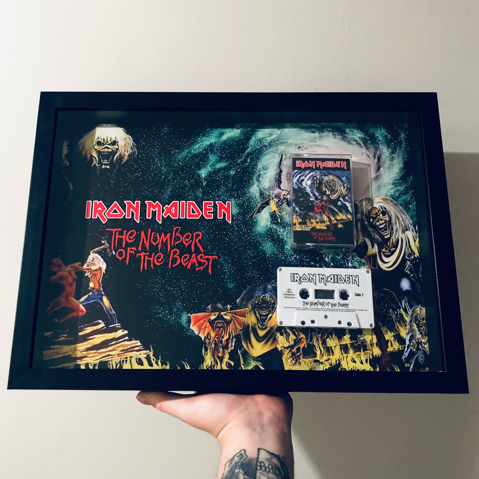 Iron Maiden - Number of the beast 1982 3D Cassette Frame, Vintage, Music, Band